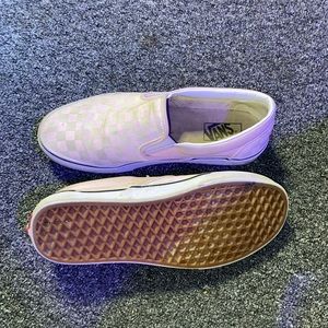 pink and white checkered slip on vans